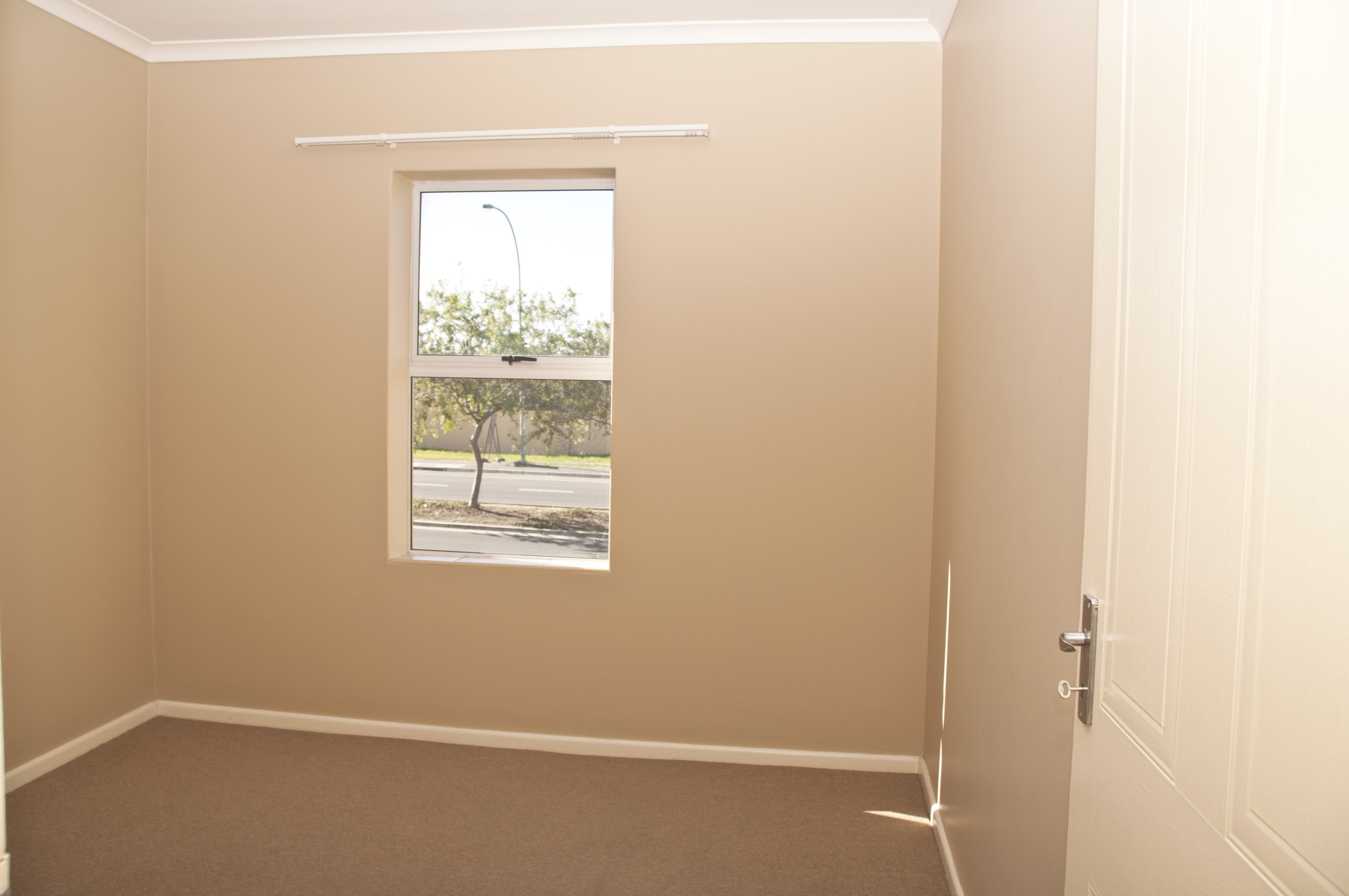 To Let 2 Bedroom Property for Rent in Protea Heights Western Cape